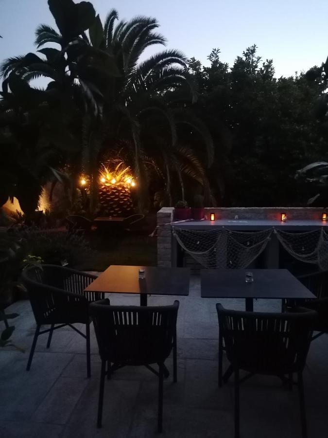 Villa Des Fleurs D'Ajoncs Concarneau Kültér fotó